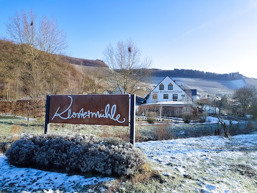 weinhotel-klostermuehle-ockfen-saarcKrisztina-Scholten weinhotel-klostermuehle-ockfen-saarcKrisztina-Scholte